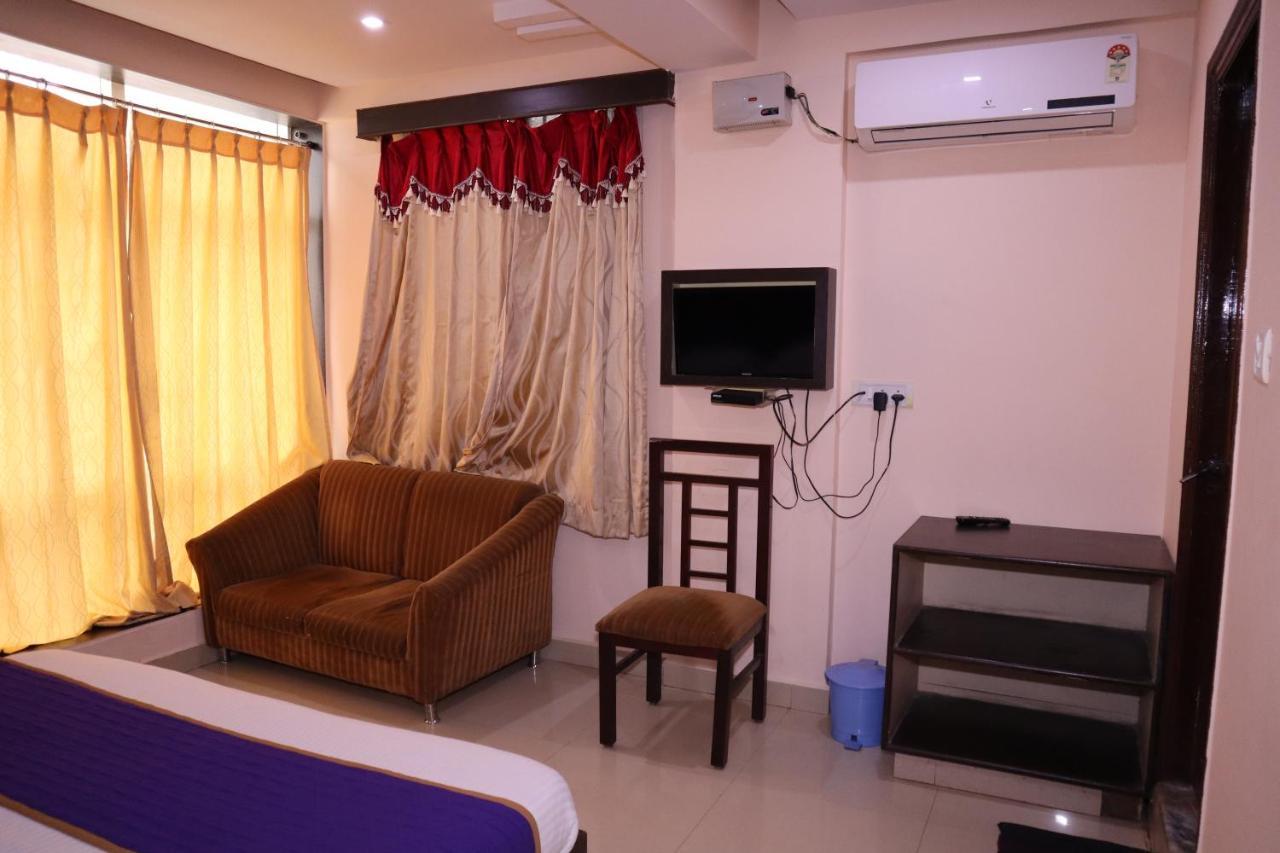 Smilestay Bns Lodge Bangalore Eksteriør bilde