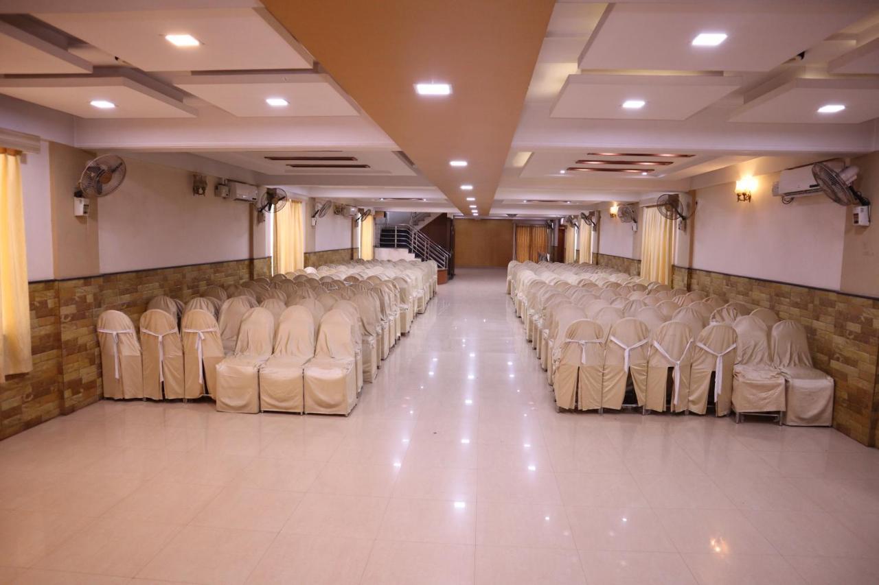 Smilestay Bns Lodge Bangalore Eksteriør bilde